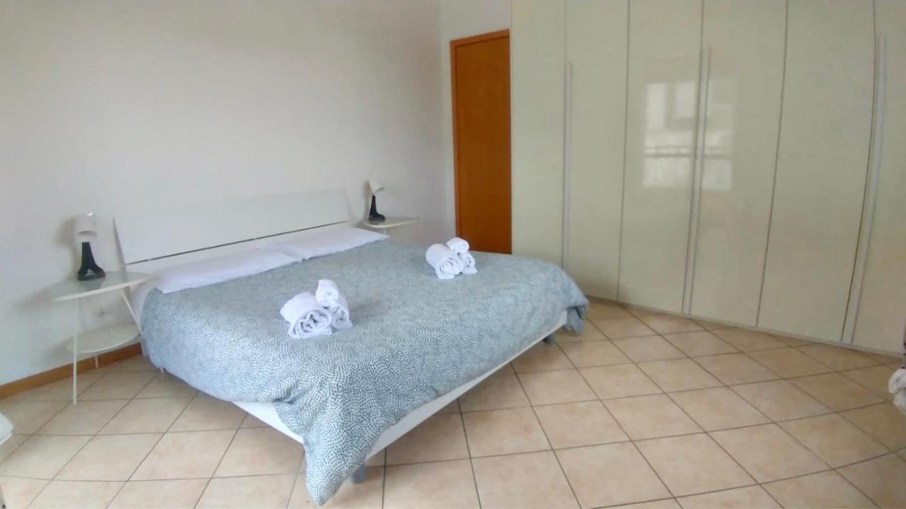 Cleo Camelia Apartman Falconara Marittima Kültér fotó